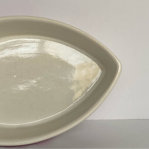 Cat Bowl Fish Shaped Ceramic “Pampered” White Pink. 8” Long Water Food Kitty - Picture 7 of 14